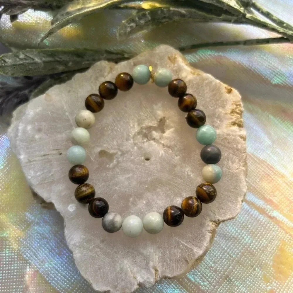 Handmade Amazonite + tiger’s eye Crystal beaded Bracelet 👁️